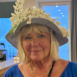 Lena Björkil